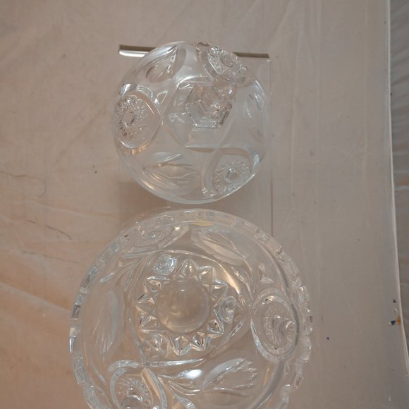Crystal Footed Candy Dish with Lid - Picture 8 of 9